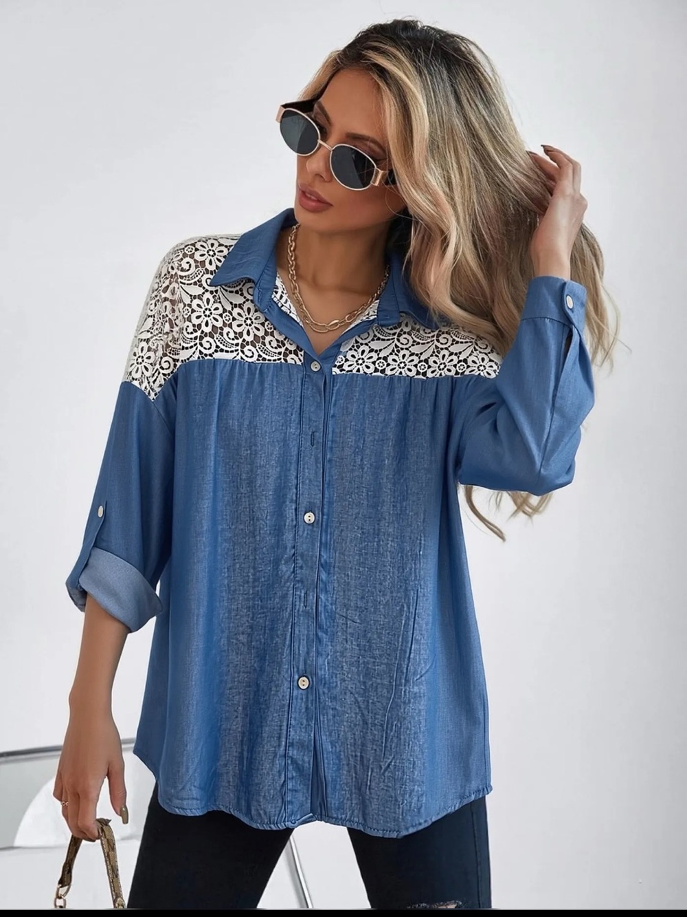 MADE IN ITALY Blue Lace-Yoke Button-Front Women's Shirt